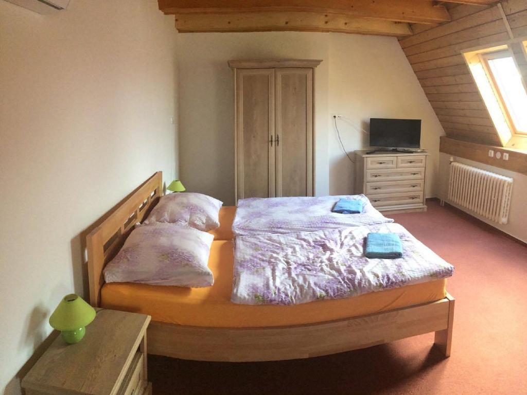 Penzion Relax Prievidza Exterior foto
