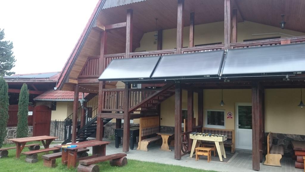 Penzion Relax Prievidza Exterior foto